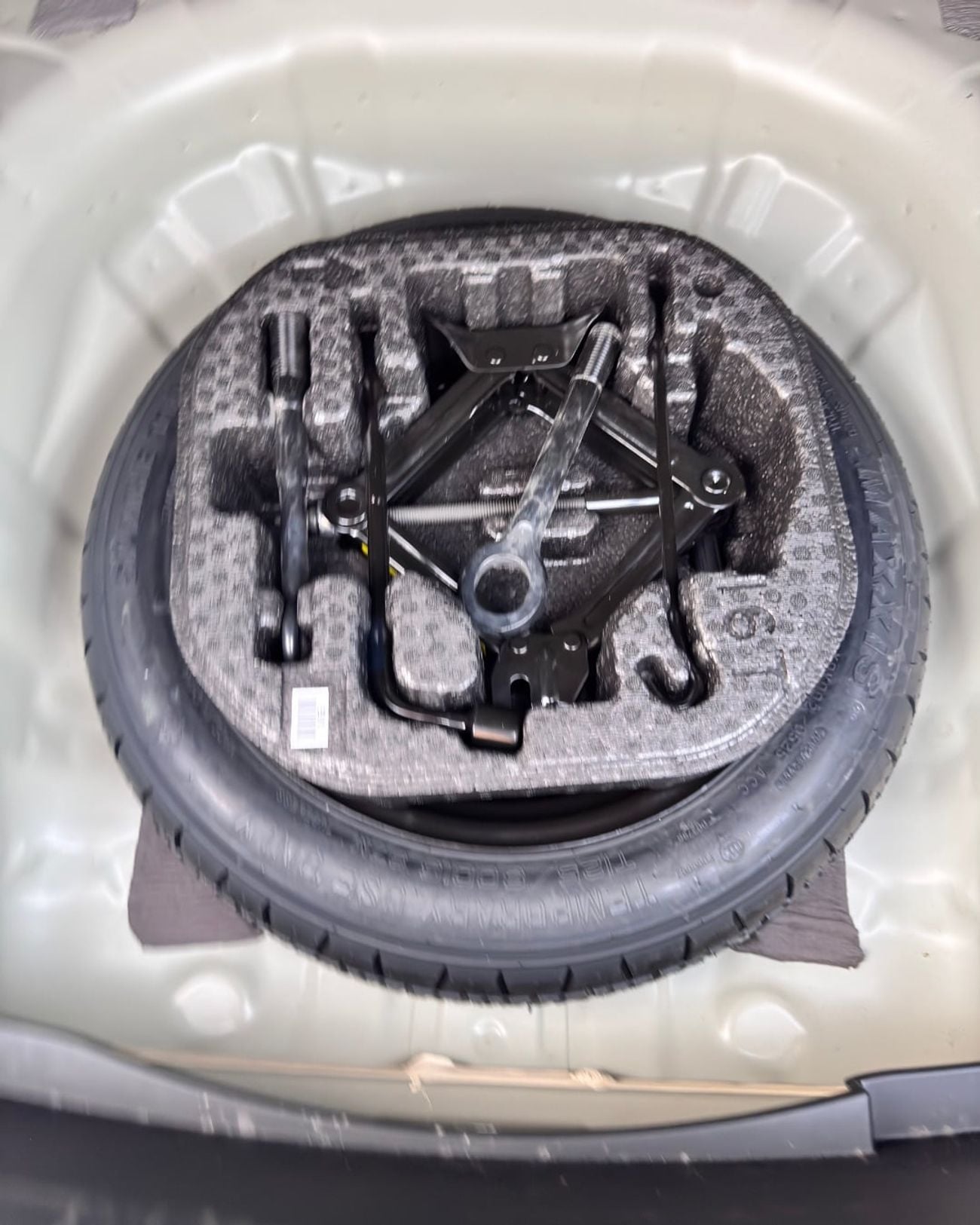 Kia K5 EX Kia K5 2.0 Hybrid engine, 2026 model, Gcc specifications