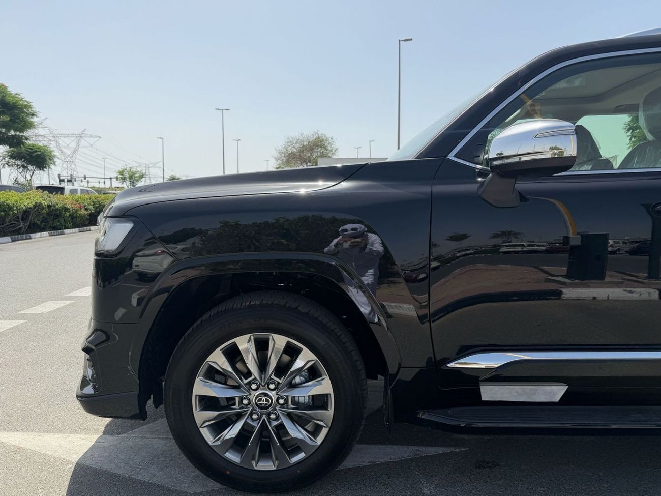 تويوتا لاند كروزر VXR