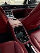 Porsche Panamera 4
