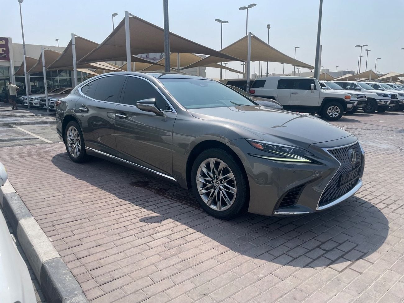 Lexus LS500 PLATINUM Lexus LS500, Korean import, full option, excellent condition