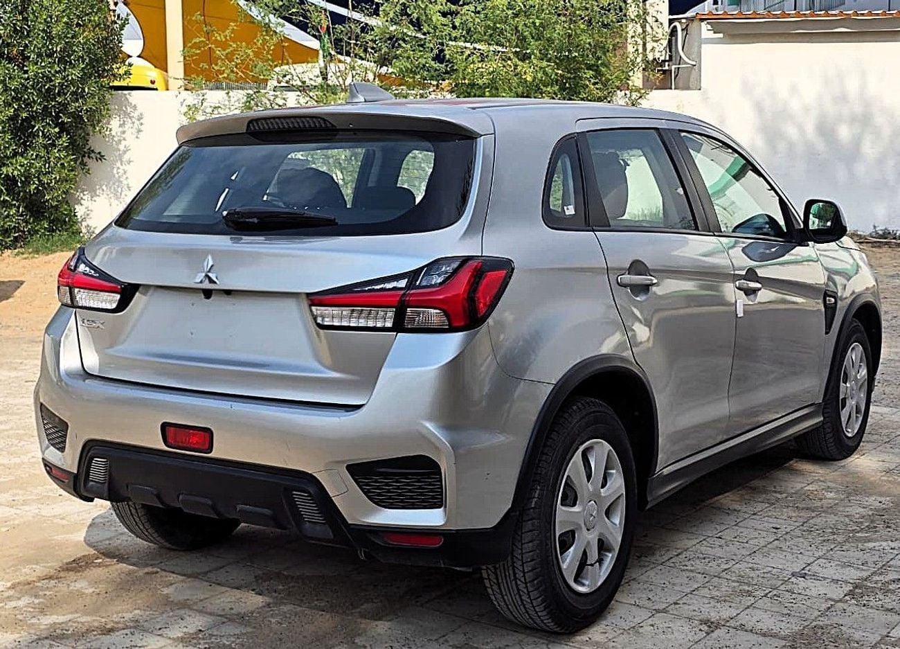 Mitsubishi ASX GLX LOWLINE Low 2.0L FWD Mitsubishi Asx 2.0L FWD Gcc 2024 Silver Color