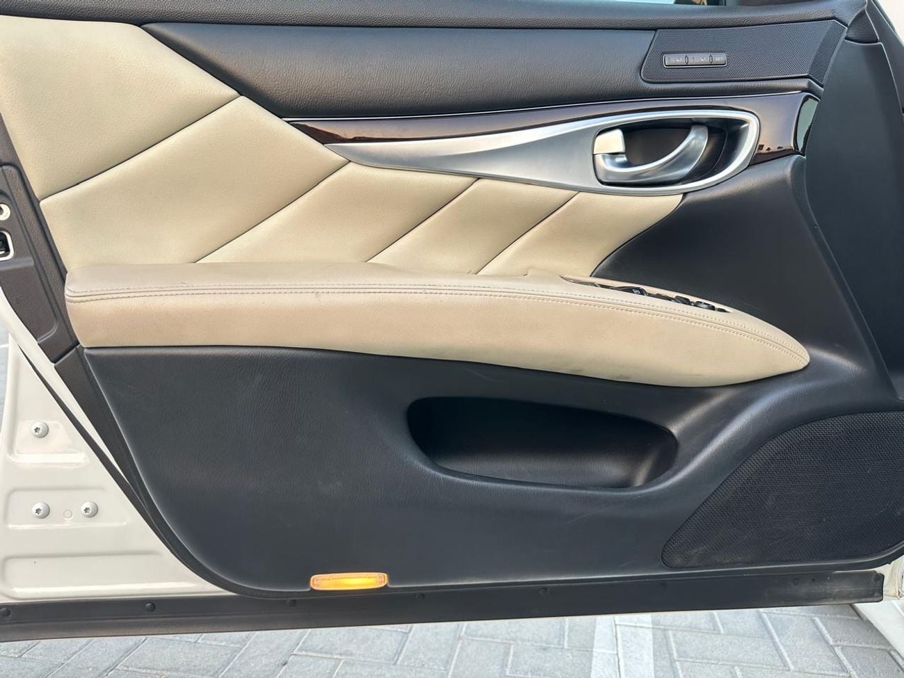 إنفينيتي Q70 إكسيلنس