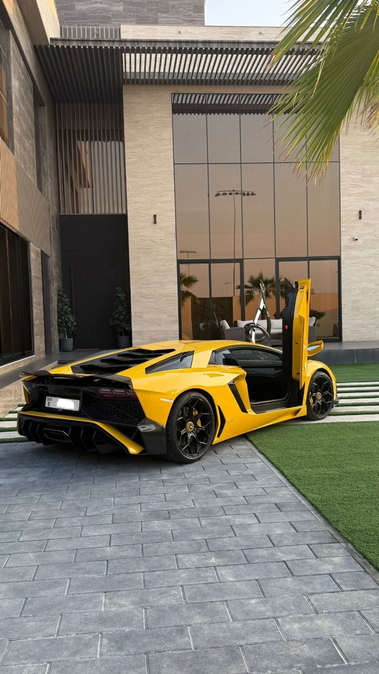 Lamborghini Aventador LP700