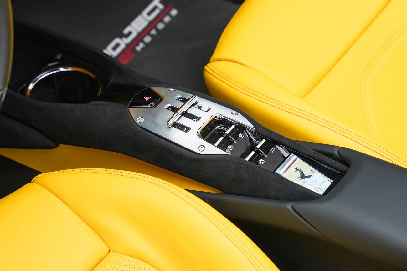 Ferrari 296