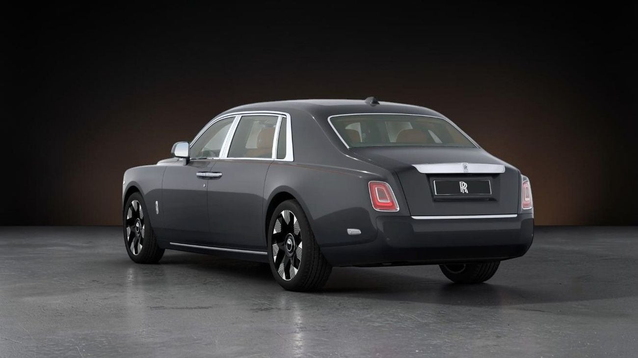 Rolls Royce Phantom EWB LHD & RHD from stock