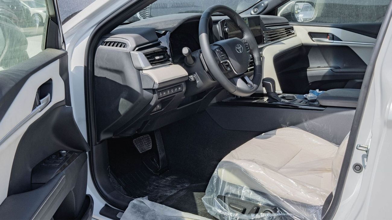 Toyota Camry LIMITED HEV 2026 Toyota Camry Limited 2.5L AT Hybrid