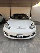 Porsche Panamera 4S