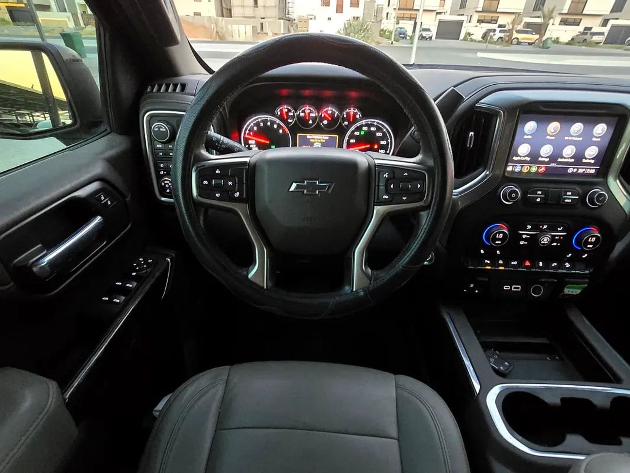 شيفروليه سيلفارادو Silverado LTZ - American Specs - Premium Condition