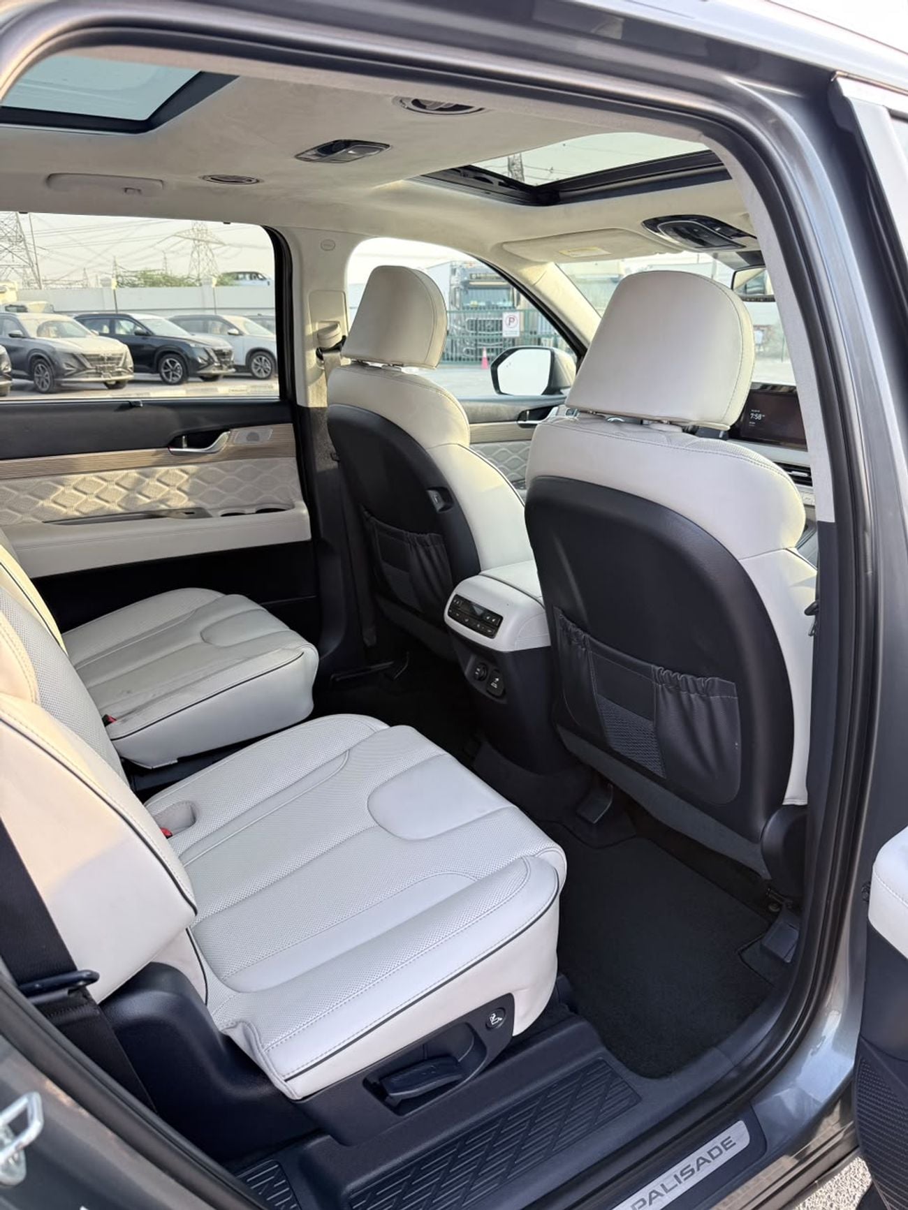 Hyundai Palisade Calligraphy 3.8L panoramic, 360 cameras full option