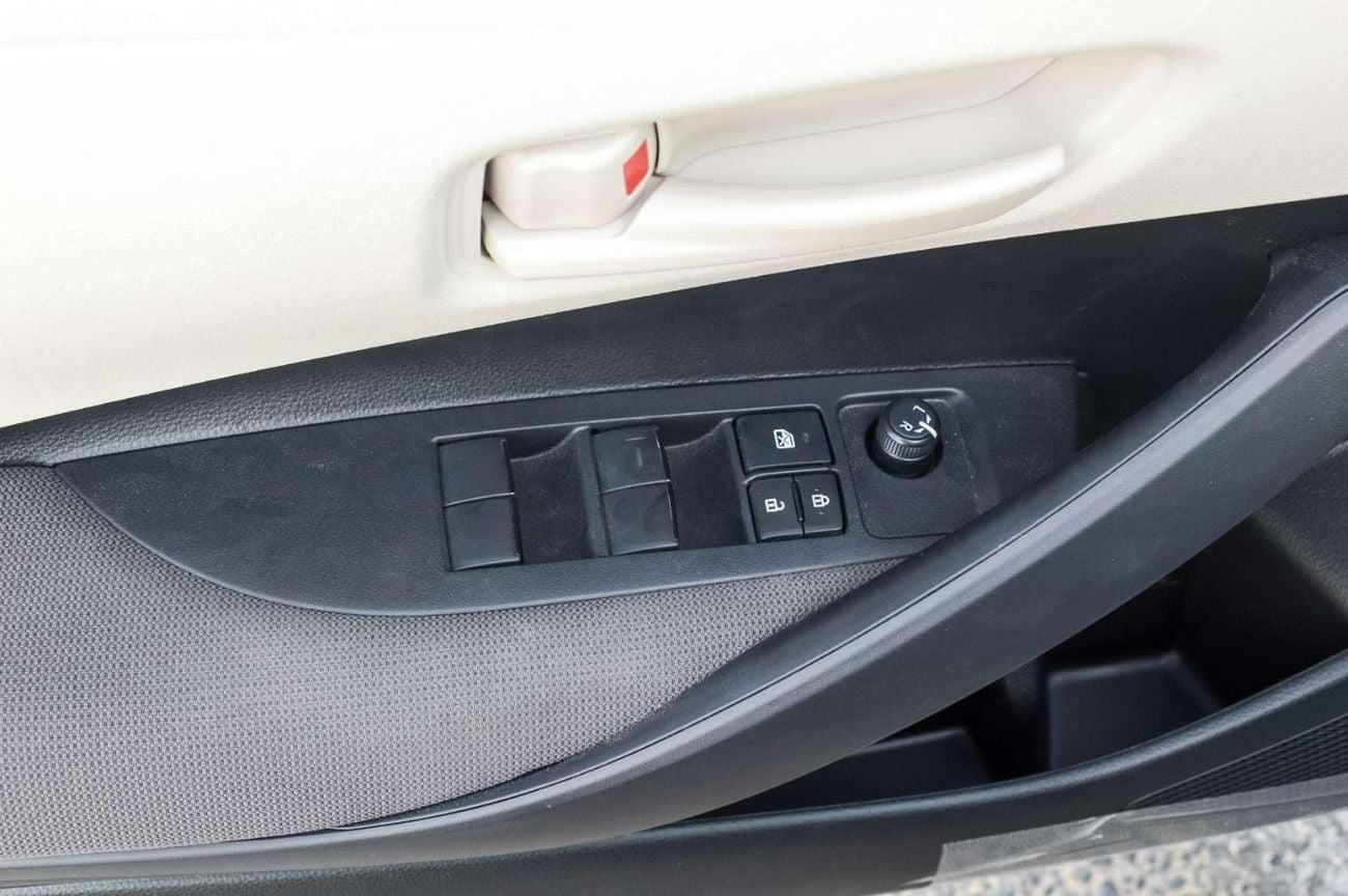 تويوتا كورولا XLI 2.0L FWD PETROL SEDAN 2026