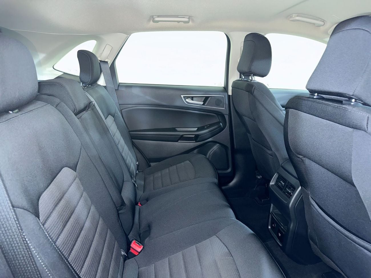 Ford Edge SEL123C/AL TAYER MOTORS/AL QOUZ SHOWROOM