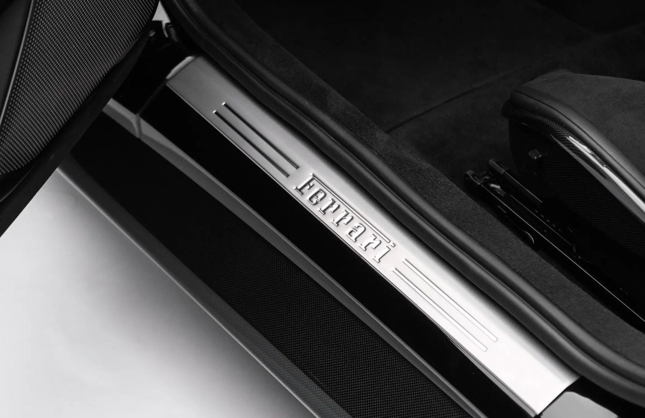فيراري 12سيلندري 6.5 L Naturally Aspirated V12 Engine