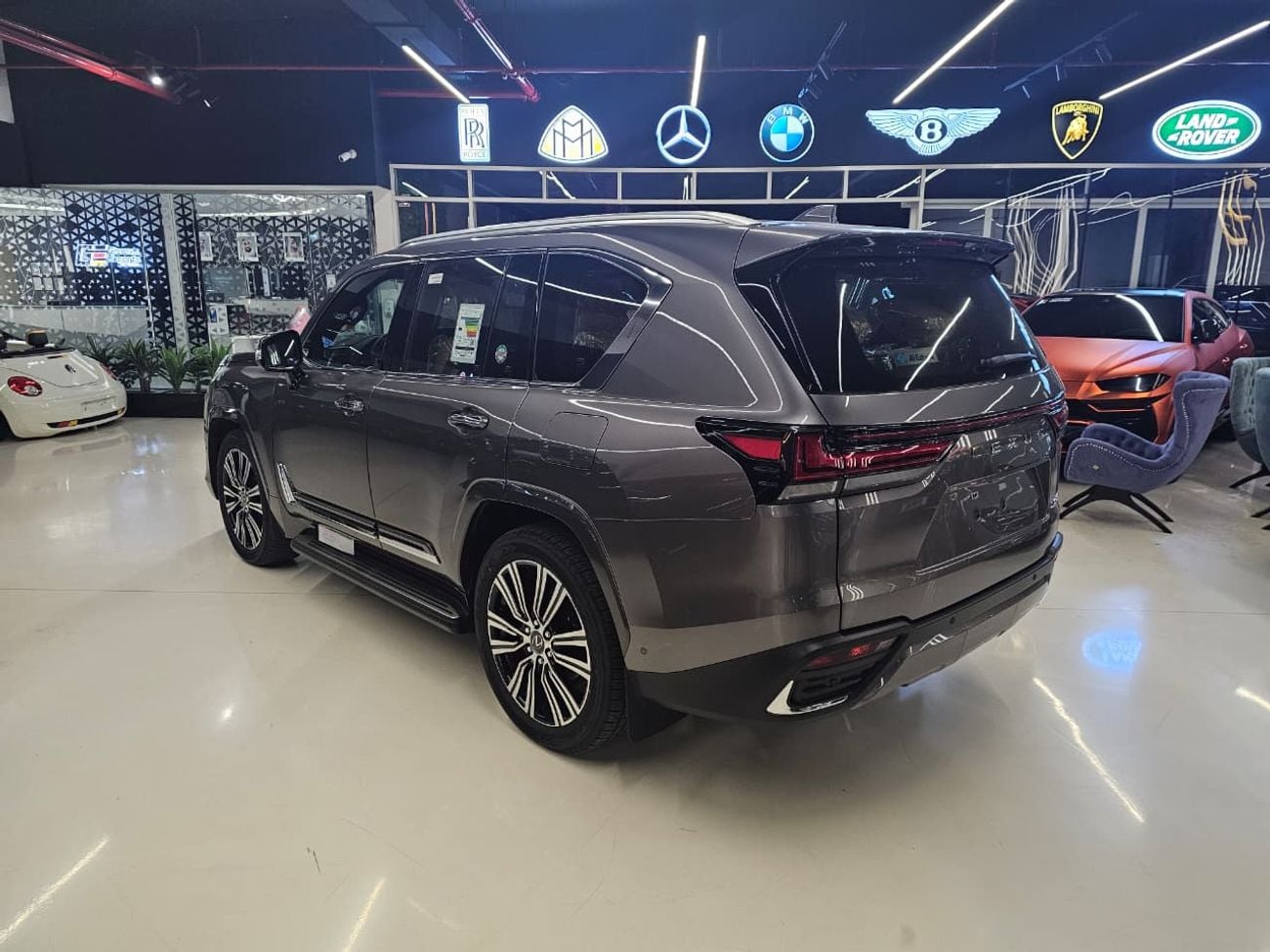 Lexus LX700h SIGNATURE 2026 Lexus LX 700h Signature Hybrid I ALFUTTAIM GCC Specs