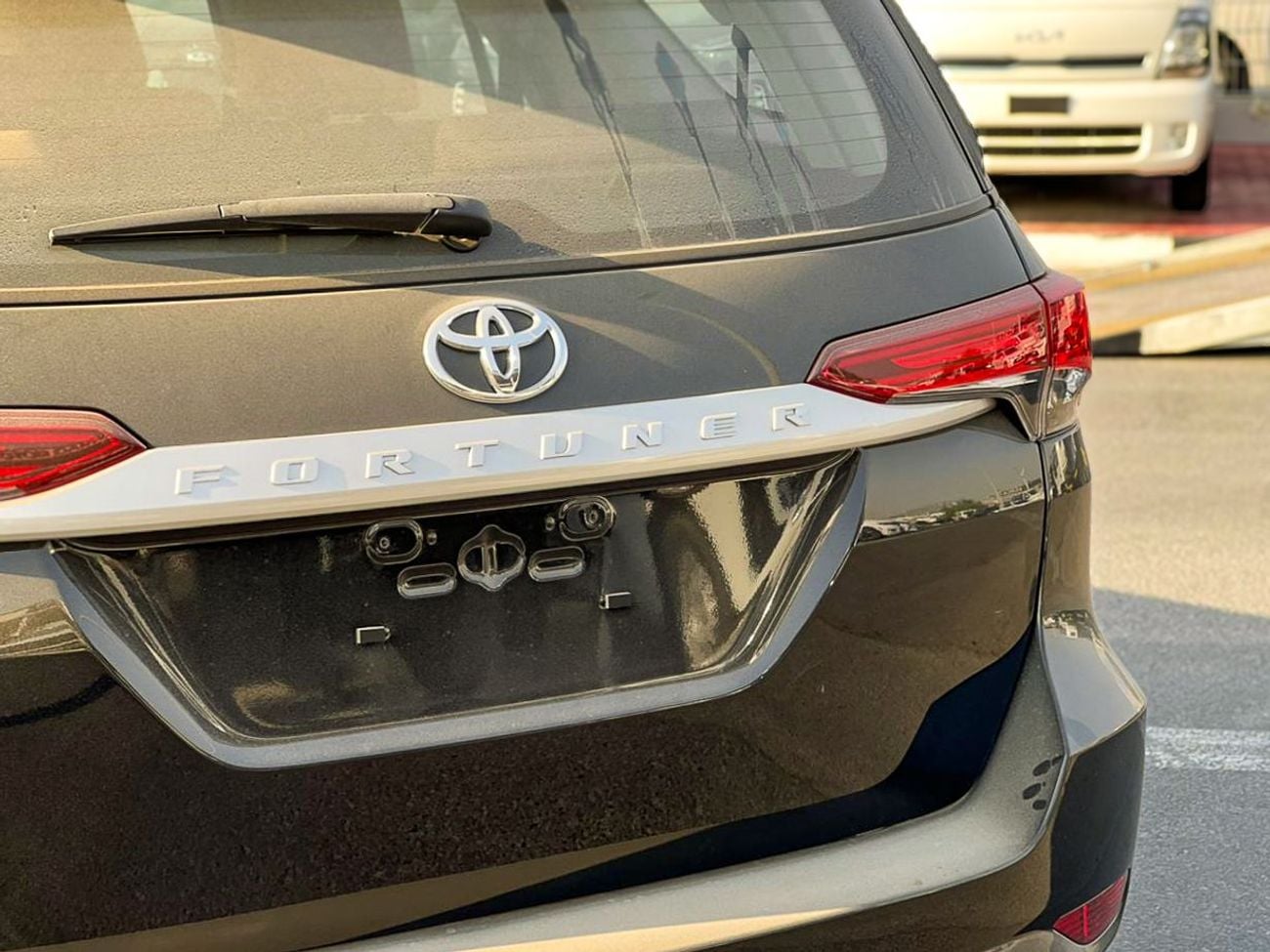 تويوتا فورتونر 2026 TOYOTA FORTUNER 2.4L DSL E - EXPORT ONLY تويوتا فورتشنر 2026، محرك ديزل 2.4 لتر - للتصدير فقط