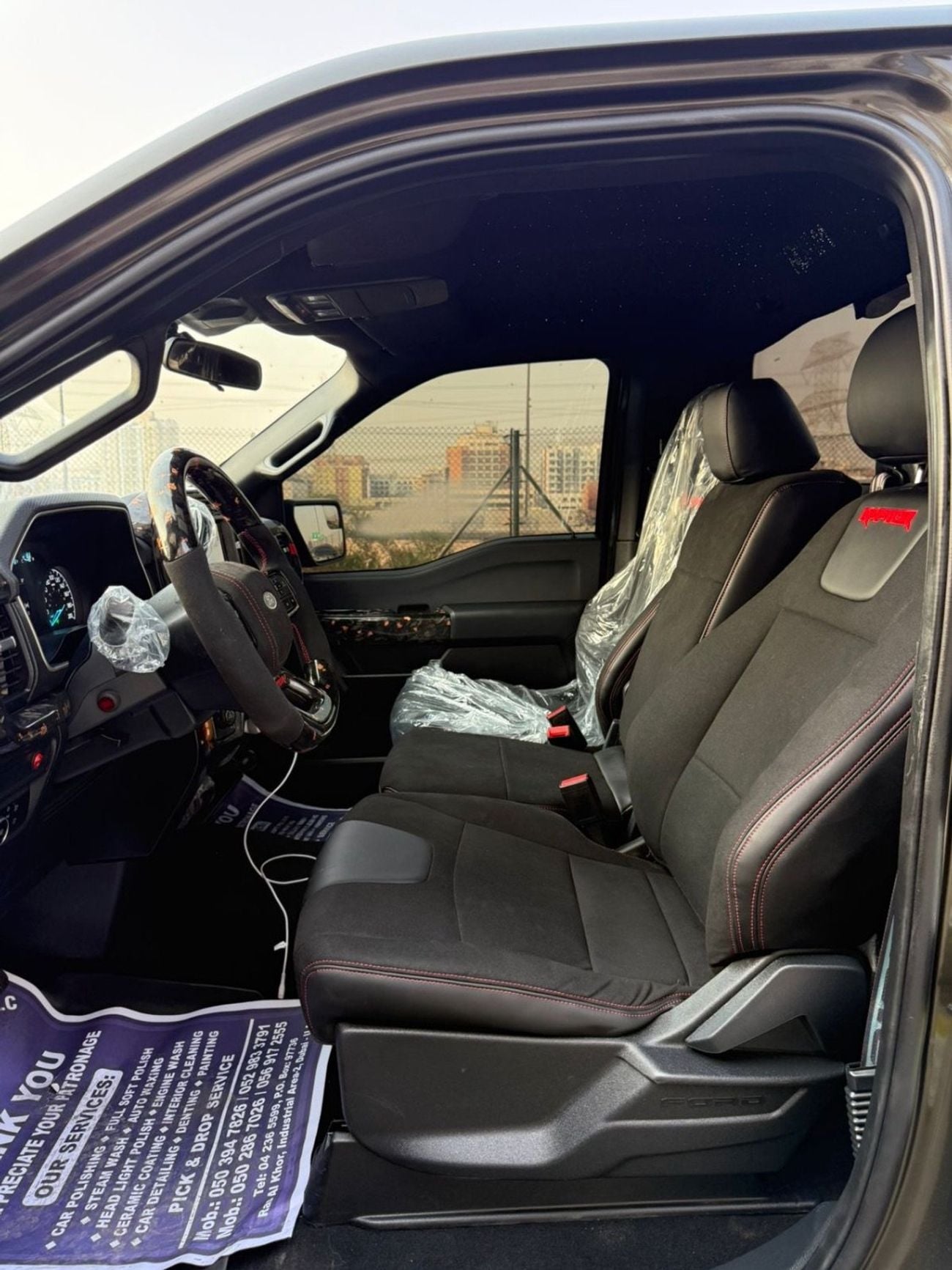 فورد F 150 رابتور كرو لوكس سيارة رابتور آر موديل 2023 معدلة بقوة 485 حصان مسجلة في الإمارات العربية المتحدة