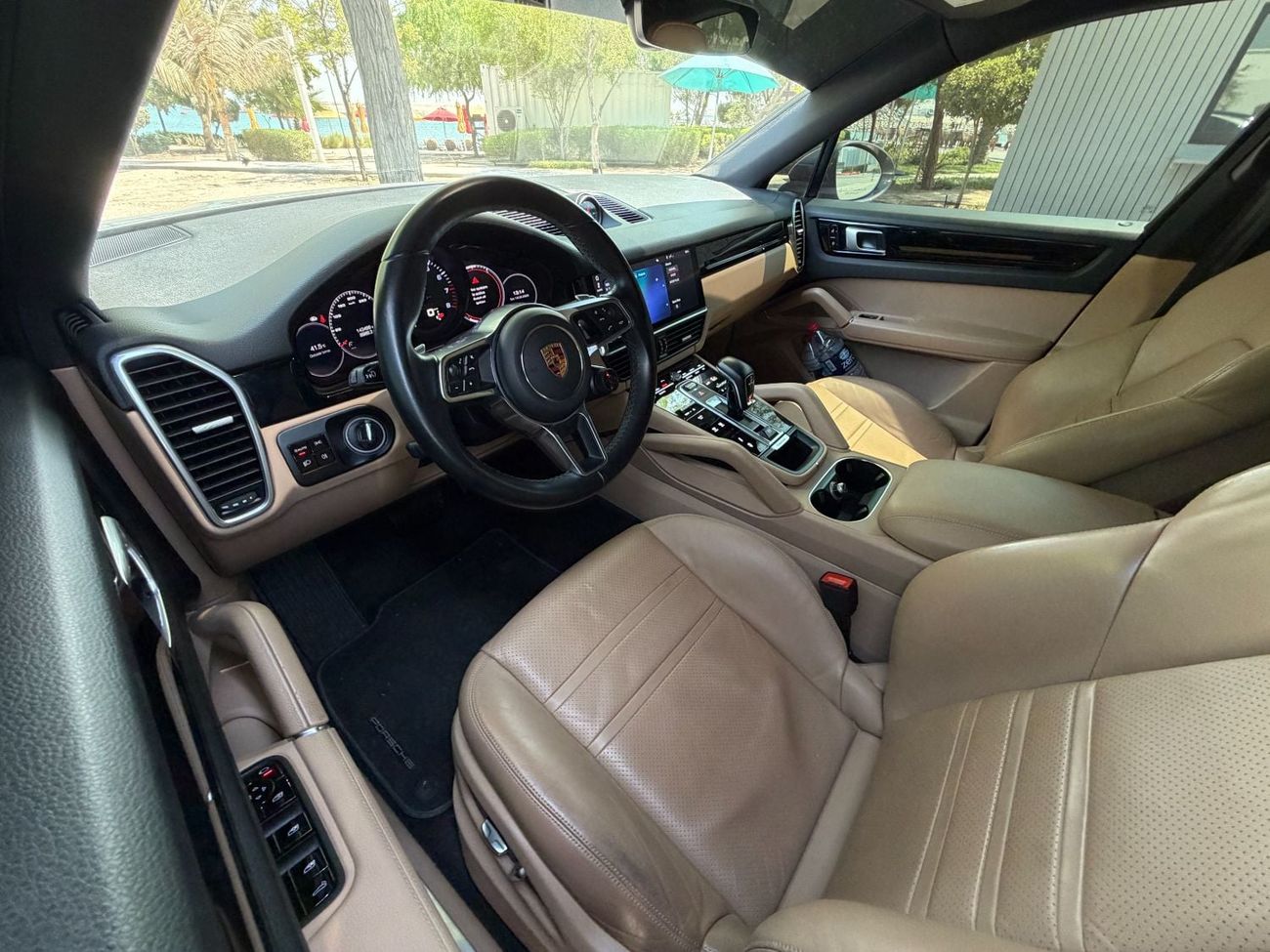 Porsche Cayenne STANDARD