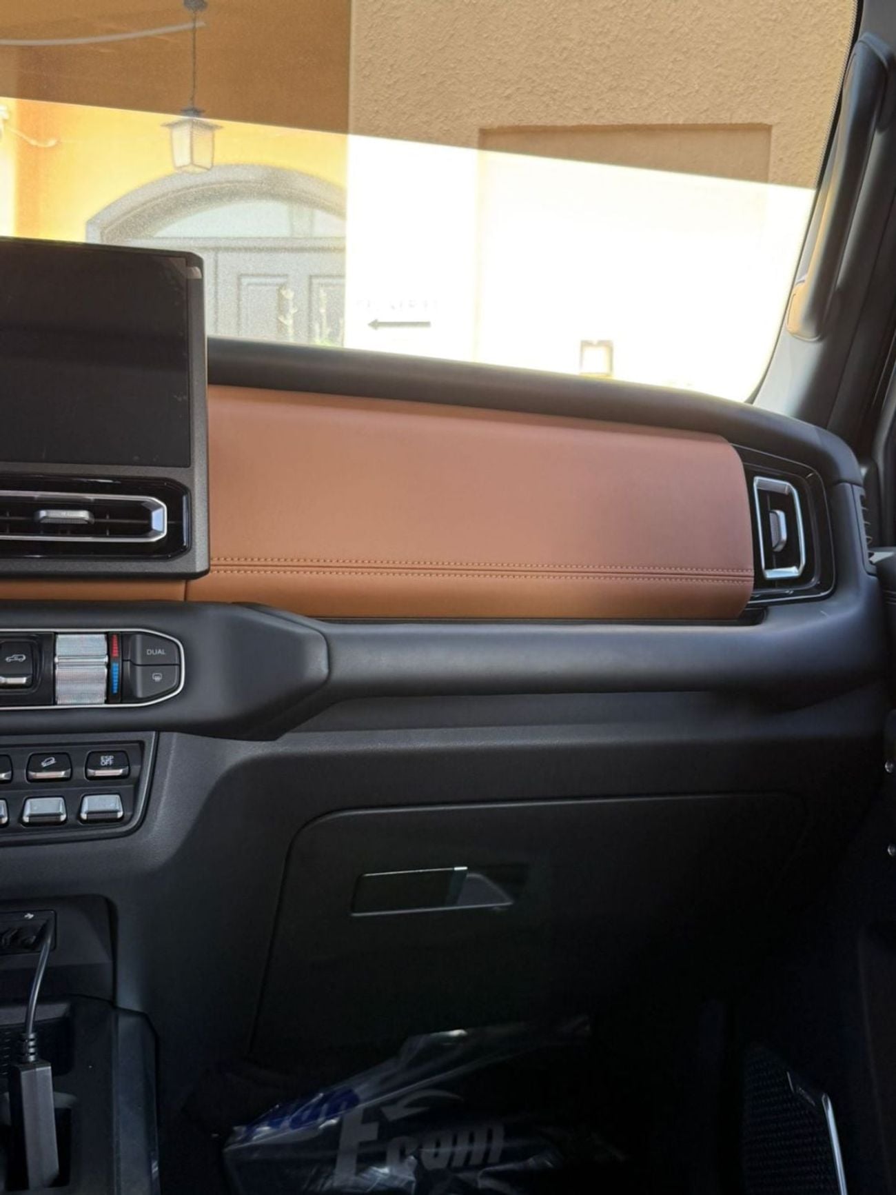 212 T01 NAVIGATOR