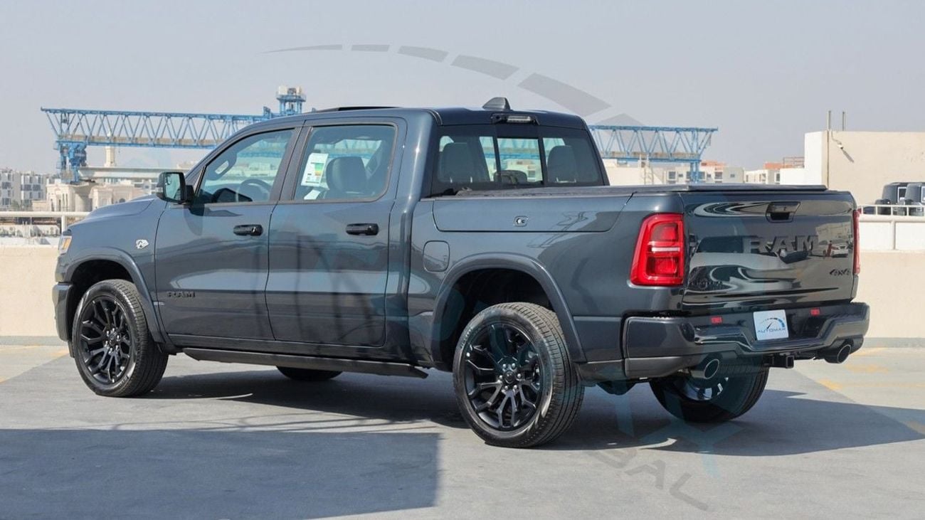 رام 1500 LIMITED (محرك V8 سعة 5.7 لتر) كابينة مزدوجة eTorque، ضمان لمدة 5 سنوات أو 200,000 كيلومتر، 0 كم