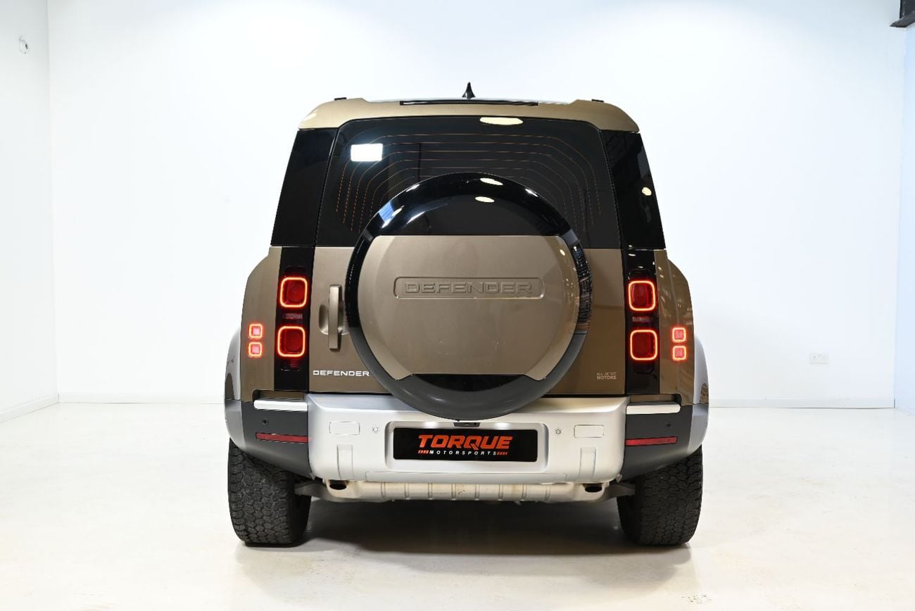 Land Rover Defender 110 HSE P400 2024 Land Rover Defender 110 HSE P400, 5/2029 Land Rover Warranty and Service Pack, GCC