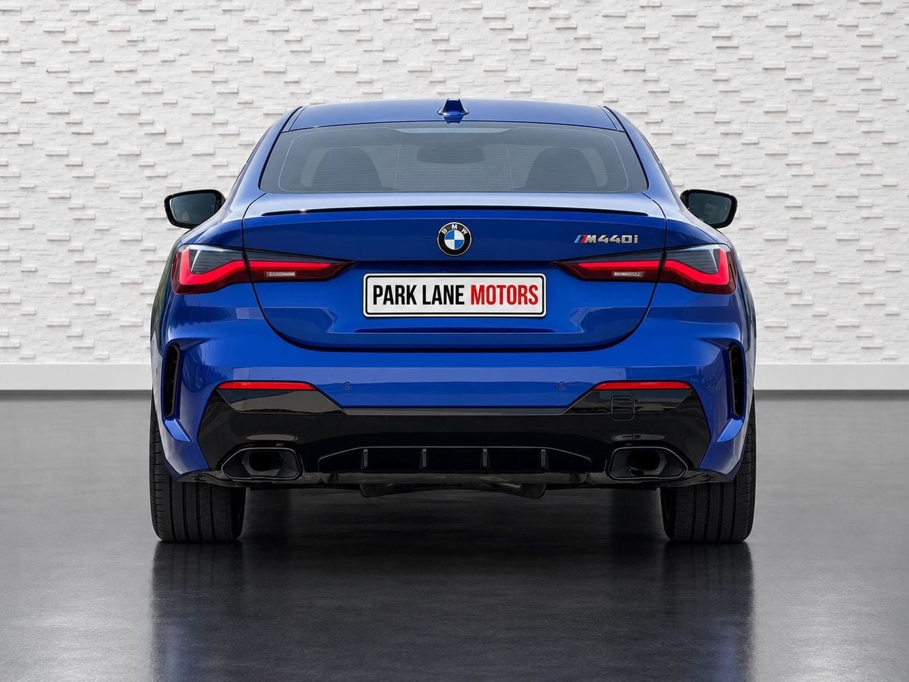 بي أم دبليو M440i XDRIVE