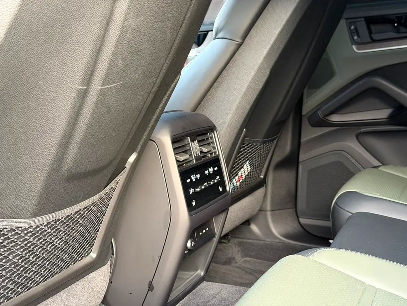 Porsche Cayenne COUPE | LOW MILEAGE | GCC | WARRANTY UNTIL