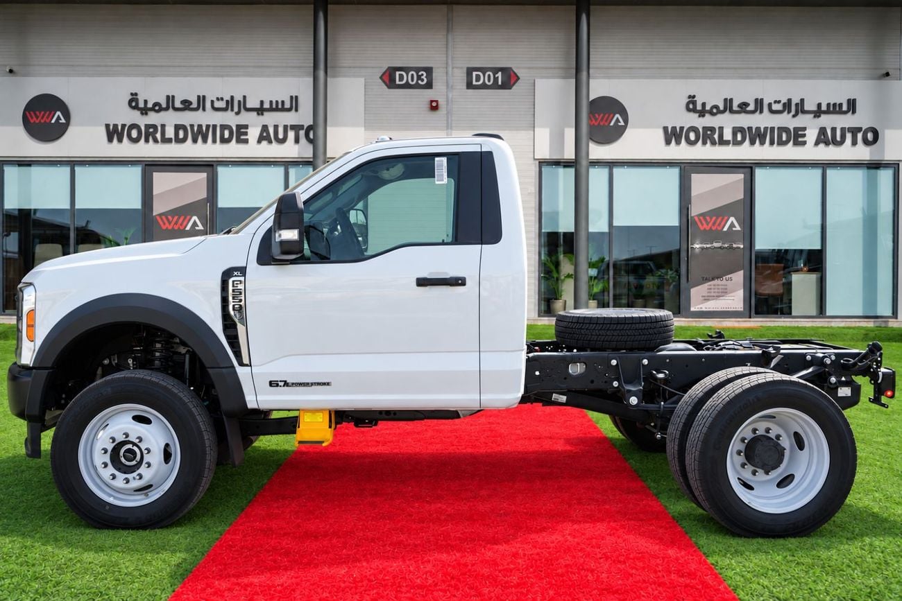 Ford F-550 Ford F-550 Super Duty XL DRW Chassis Regular Cab 4x4 2026 model
