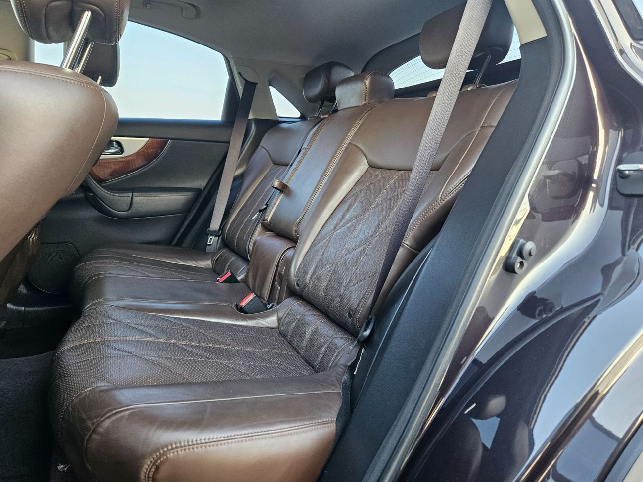إنفينيتي QX70 إكسيلنس