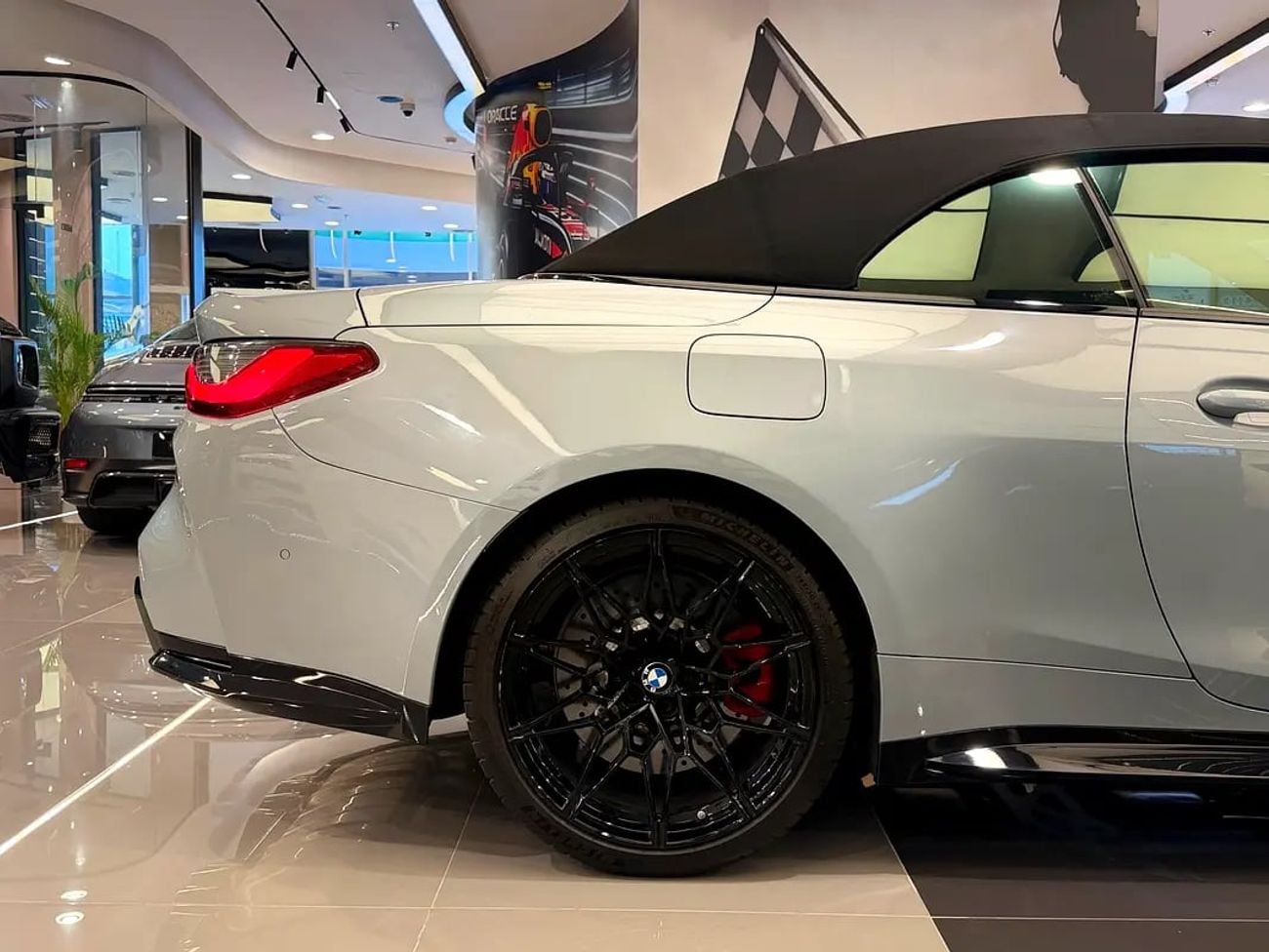 بي أم دبليو M4 Convertible - Korean Specs - Pristine Condition