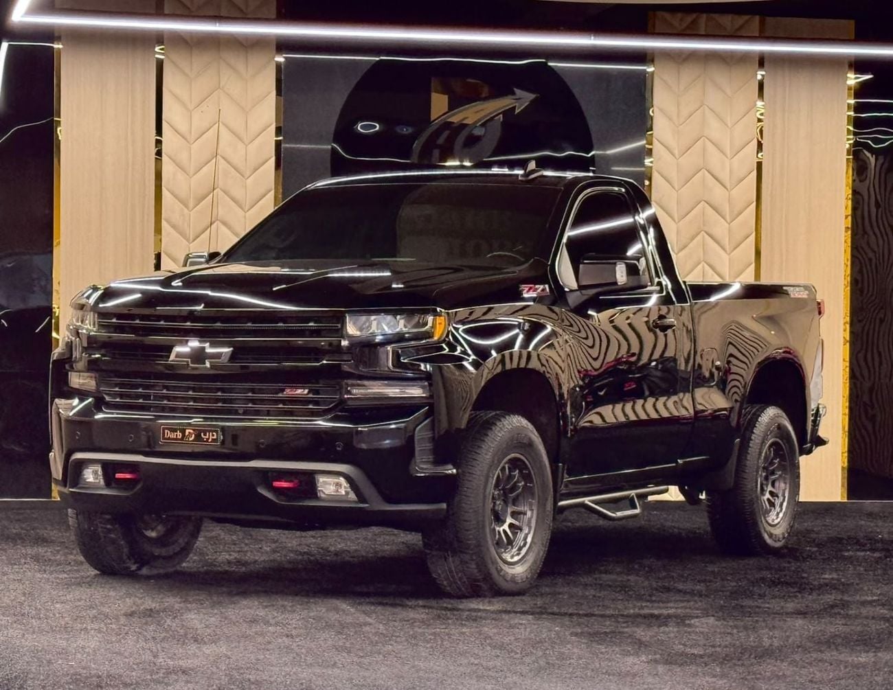 شيفروليه سيلفارادو 1500 CAB/CREW TRAILBOSS Z71