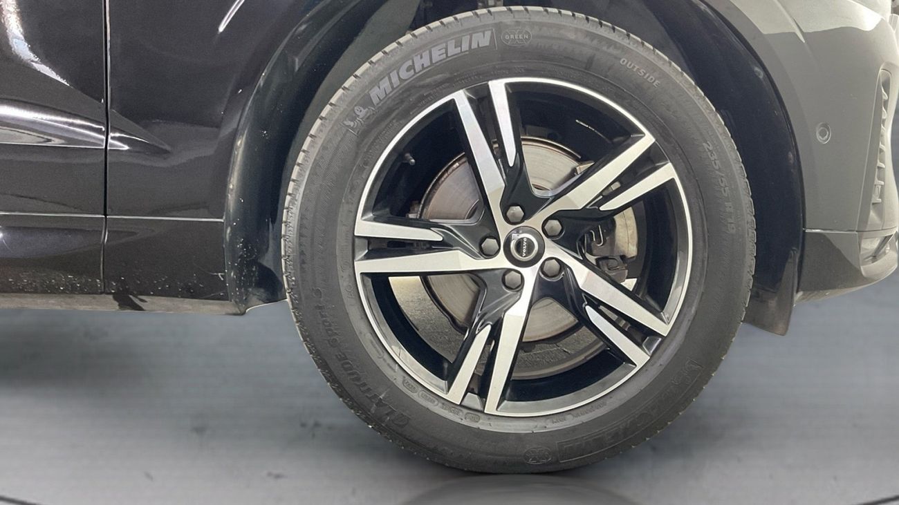 Volvo XC60 R DESIGN | Guaranteed Warranty | 0 Down Payment