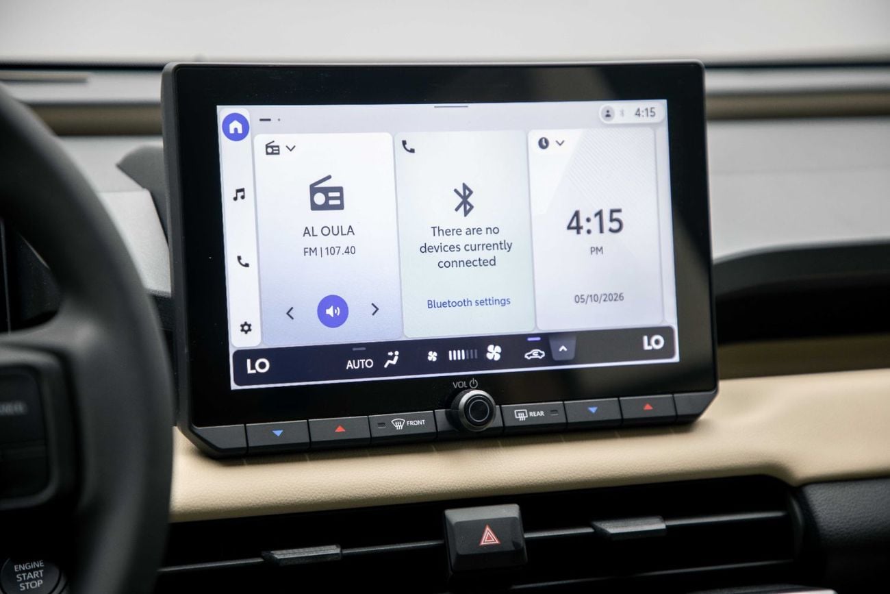 تويوتا راف ٤ LE G 2.0L - أبيض بلاتيني لؤلؤي داخلي بيج | للتصدير فقط