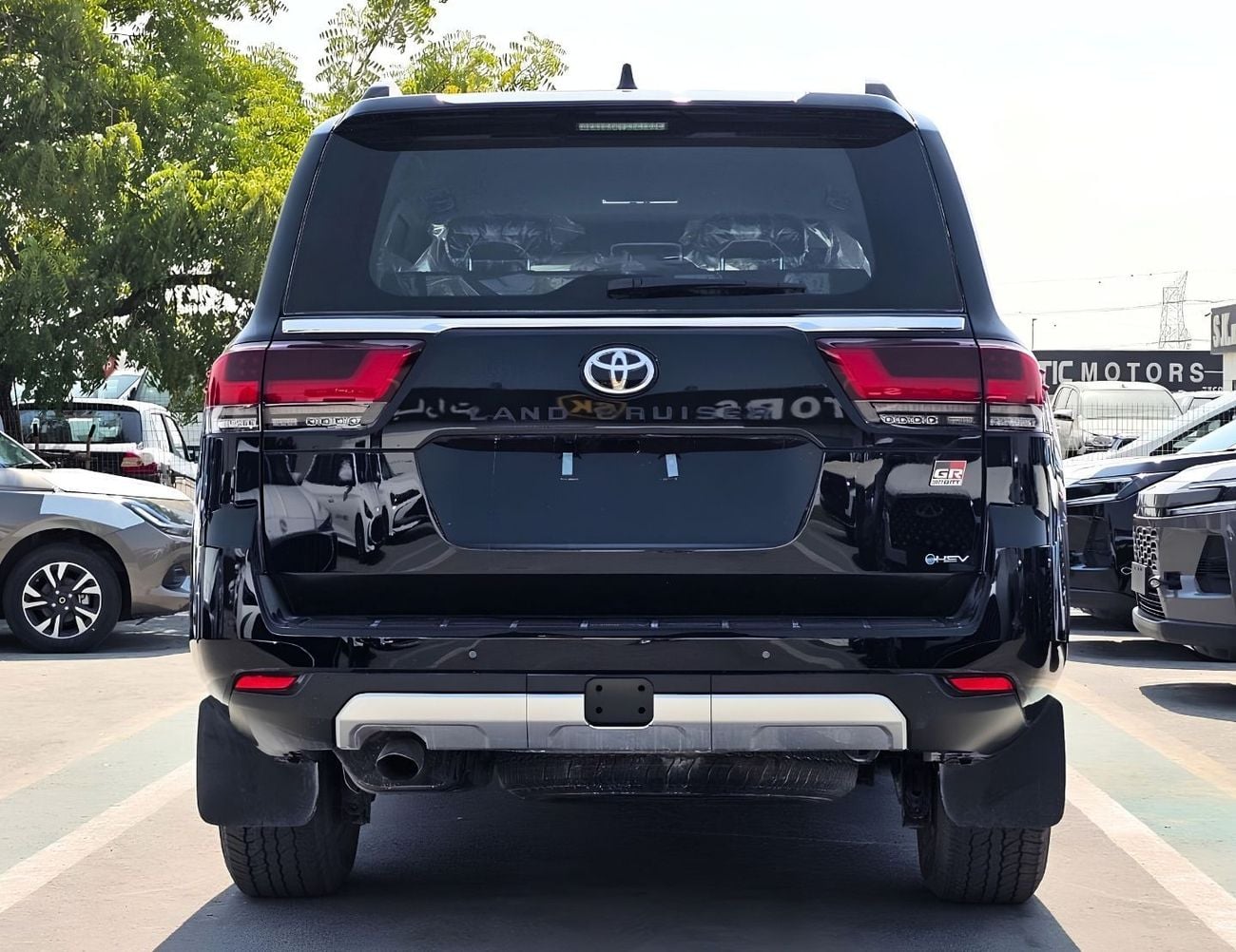 Toyota Land Cruiser GR SPORT HYBRID || 3.5L V6 4WD A/T | FULL OPTION (CODE # LC3HGR)
