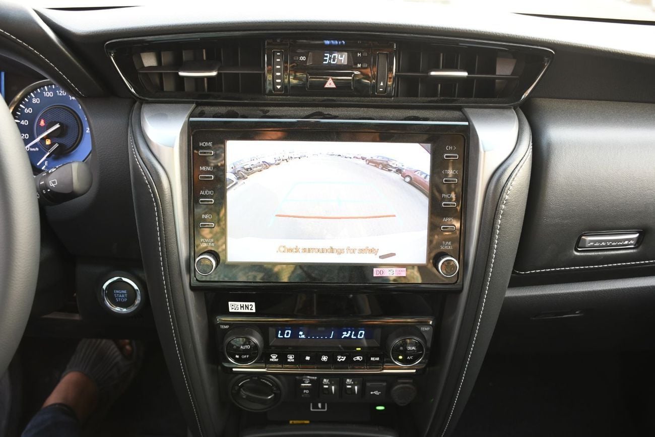 Toyota Fortuner SR5 4.0L V6 inside Black Full option
