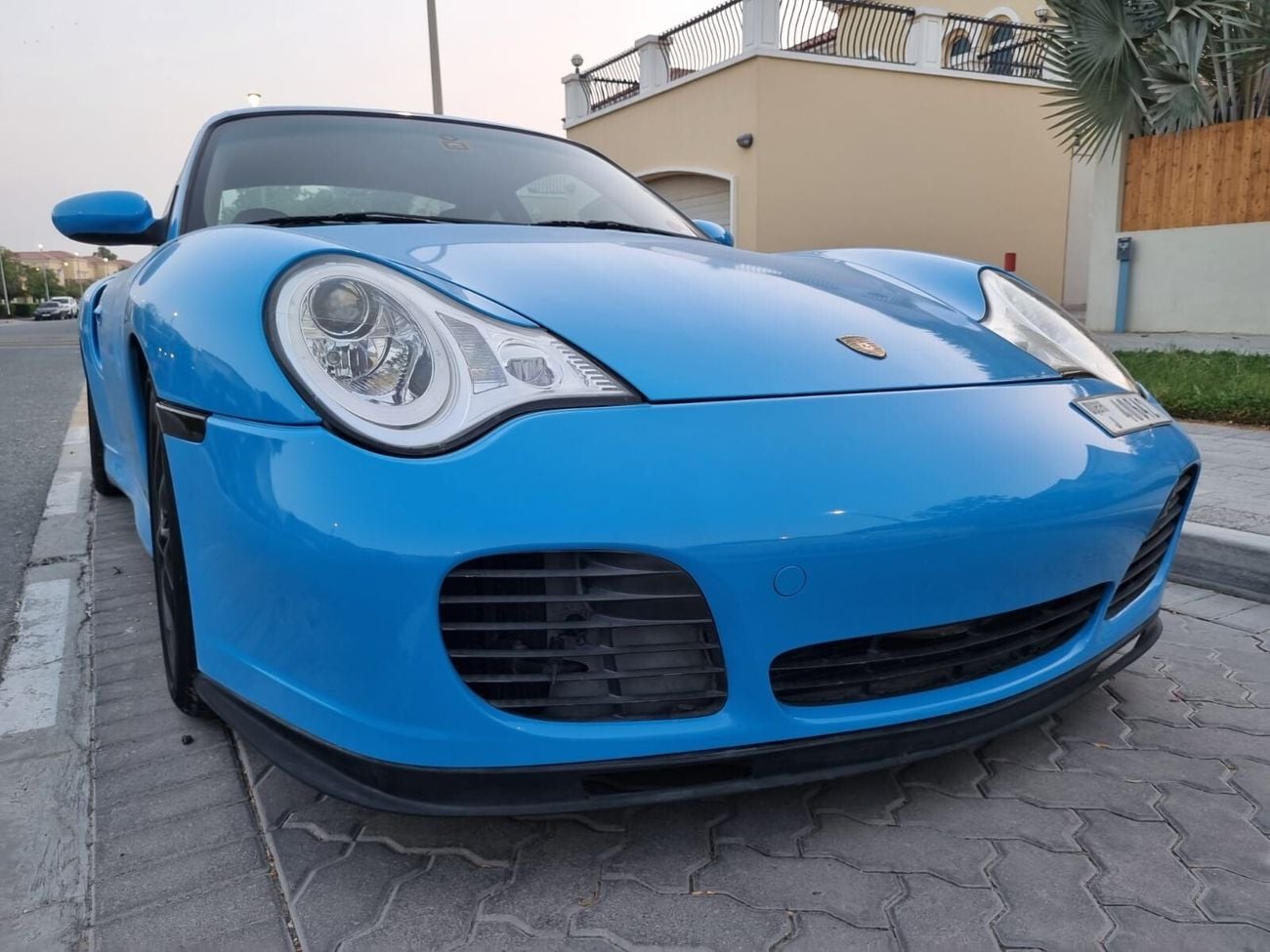 Porsche 911 TURBO