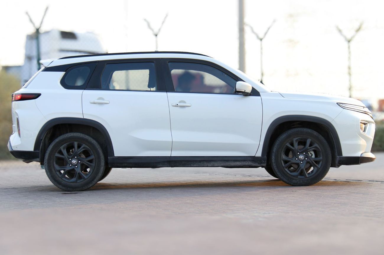 Toyota Urban Cruiser 1.5 . 4 cyl . automatic . petrol . SUV/Crossover . front wheel drive . 5 seat . 5 door 2023 Toyota Urban Cruiser | 1.5L Automatic SUV