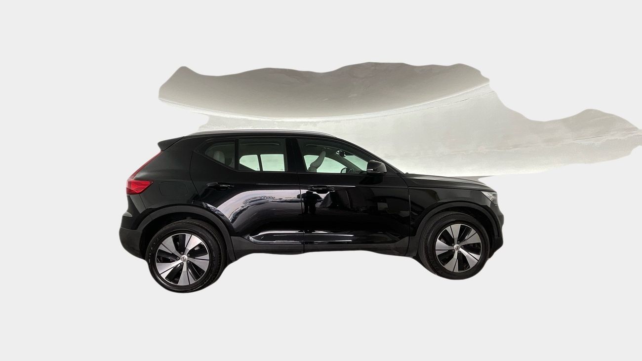 Volvo XC40 MOMENTUM | Guaranteed Warranty | 0 Down Payment