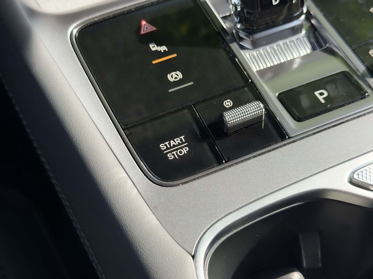 BYD Sealion 7 PREMIUM (L · None - Electric Cyl · Automatic · Electric · SUV/Crossover · Rear Wheel Drive · 5 Seats · 5 Door)