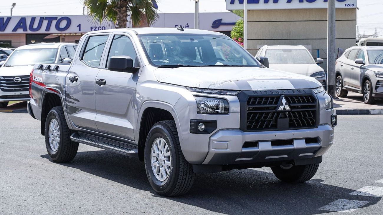 ميتسوبيشي L200 GLX جديد تمامًا – محرك بنزين سعة 2.4 لتر، دفع رباعي، ناقل حركة يدوي – D25 – 2027 – للتصدير فقط