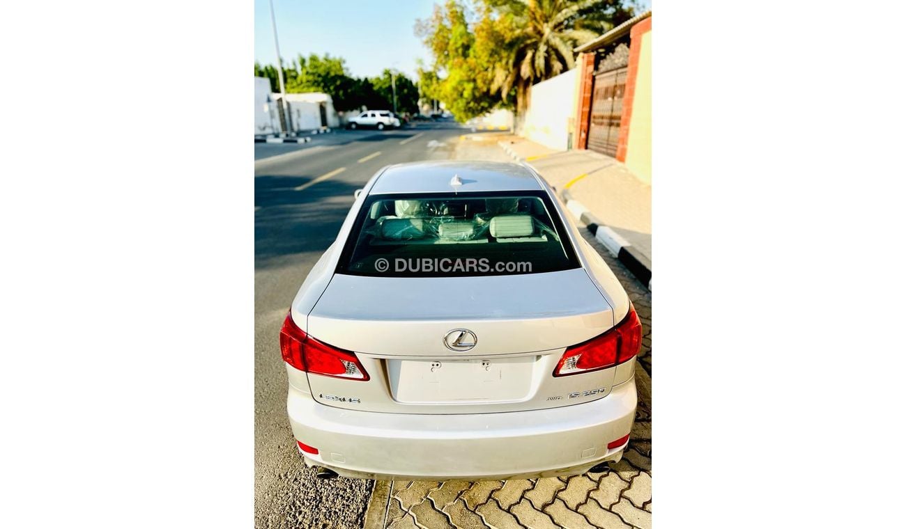 Lexus IS250