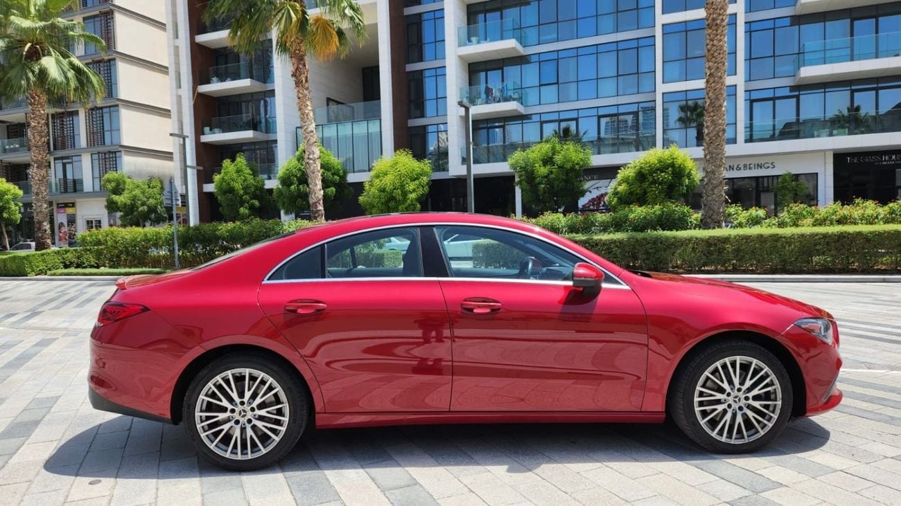 Mercedes Benz CLA250 Premium +