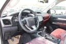 تويوتا هيلوكس SR5