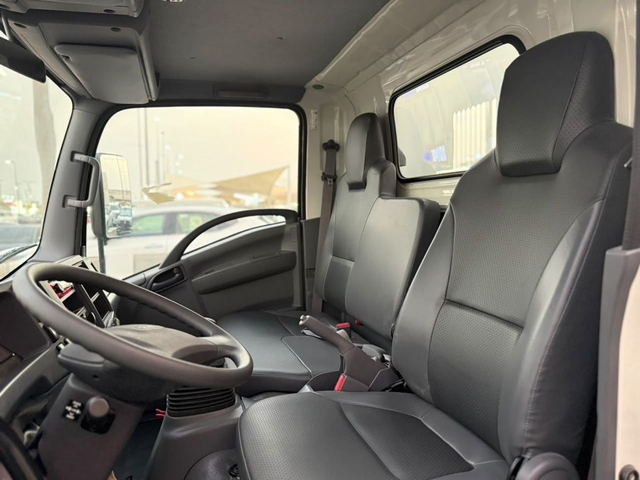Isuzu NMR