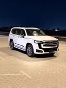 تويوتا لاند كروزر VXR