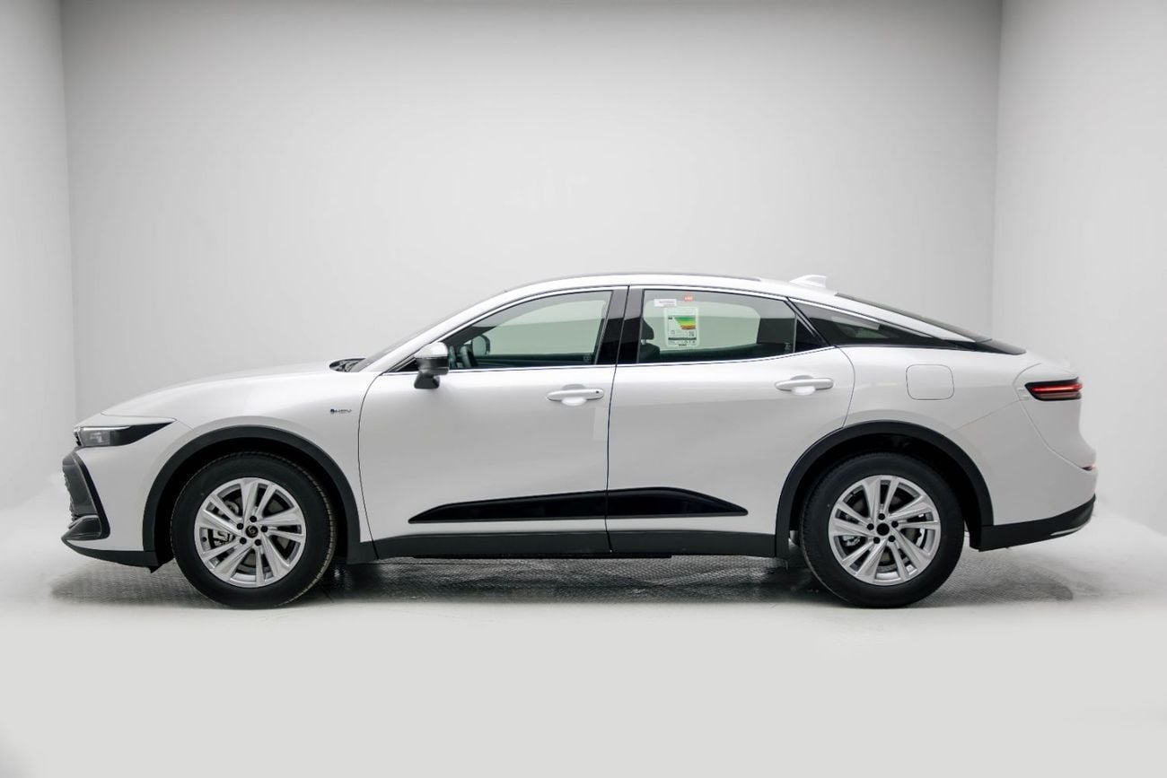 Toyota Crown PLATINUM HEV 2.5L - Precious White Pearl Inside Black | Export Only