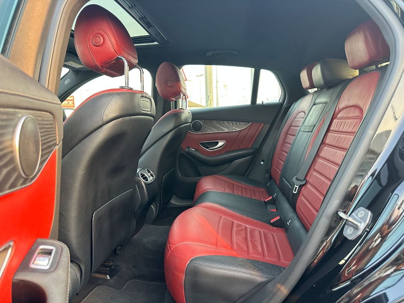 مرسيدس بنز GLC 250 AMG