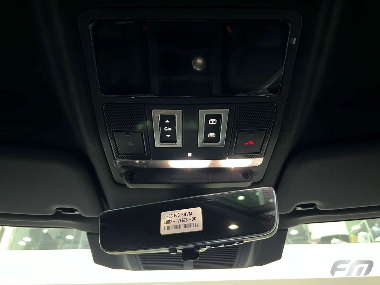 Land Rover Defender 110 X-DYNAMIC HSE P400