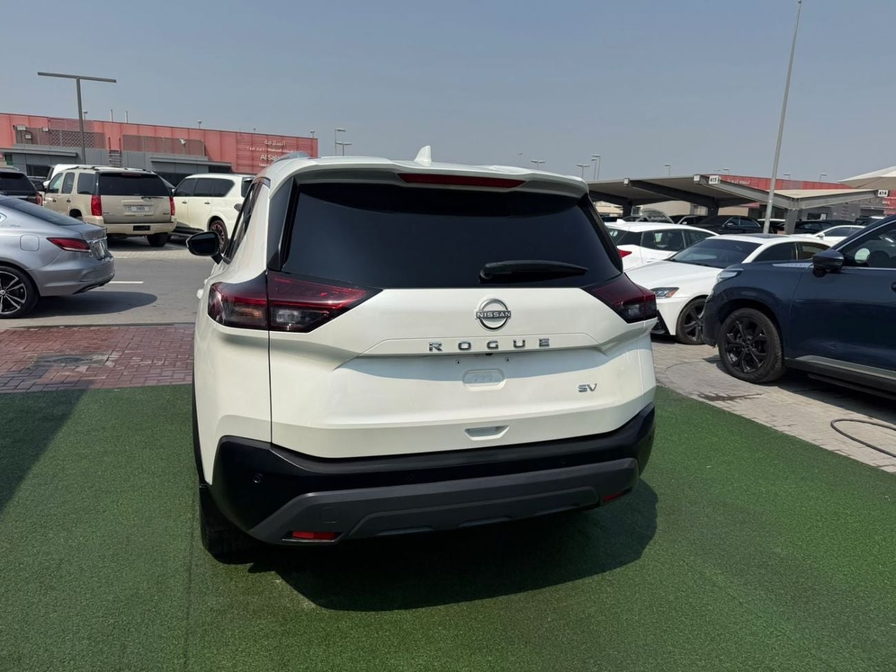 Nissan Rogue PLATINUM Full - panoramic view - 360 camera