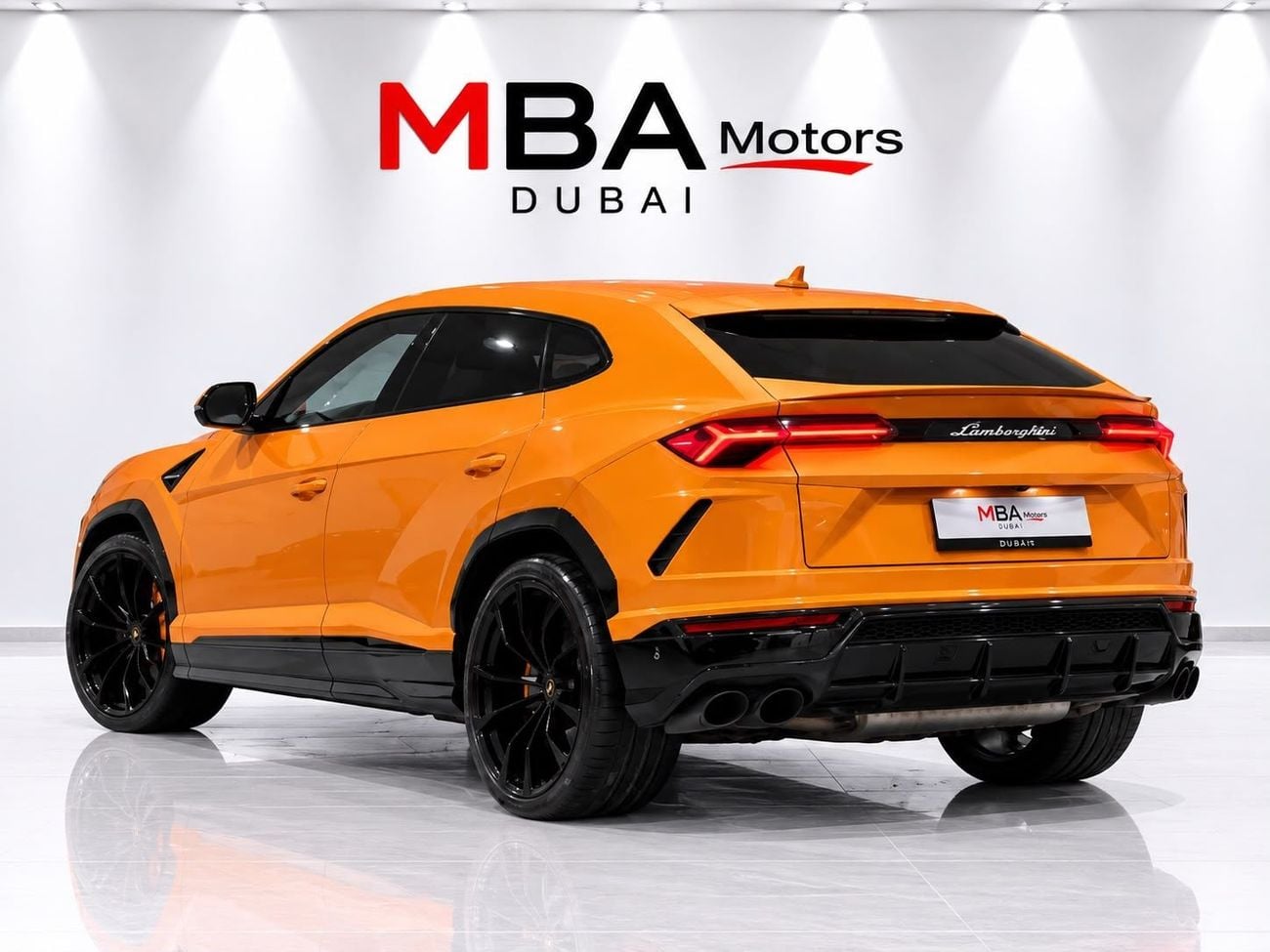 لامبورغيني اوروس STANDARD