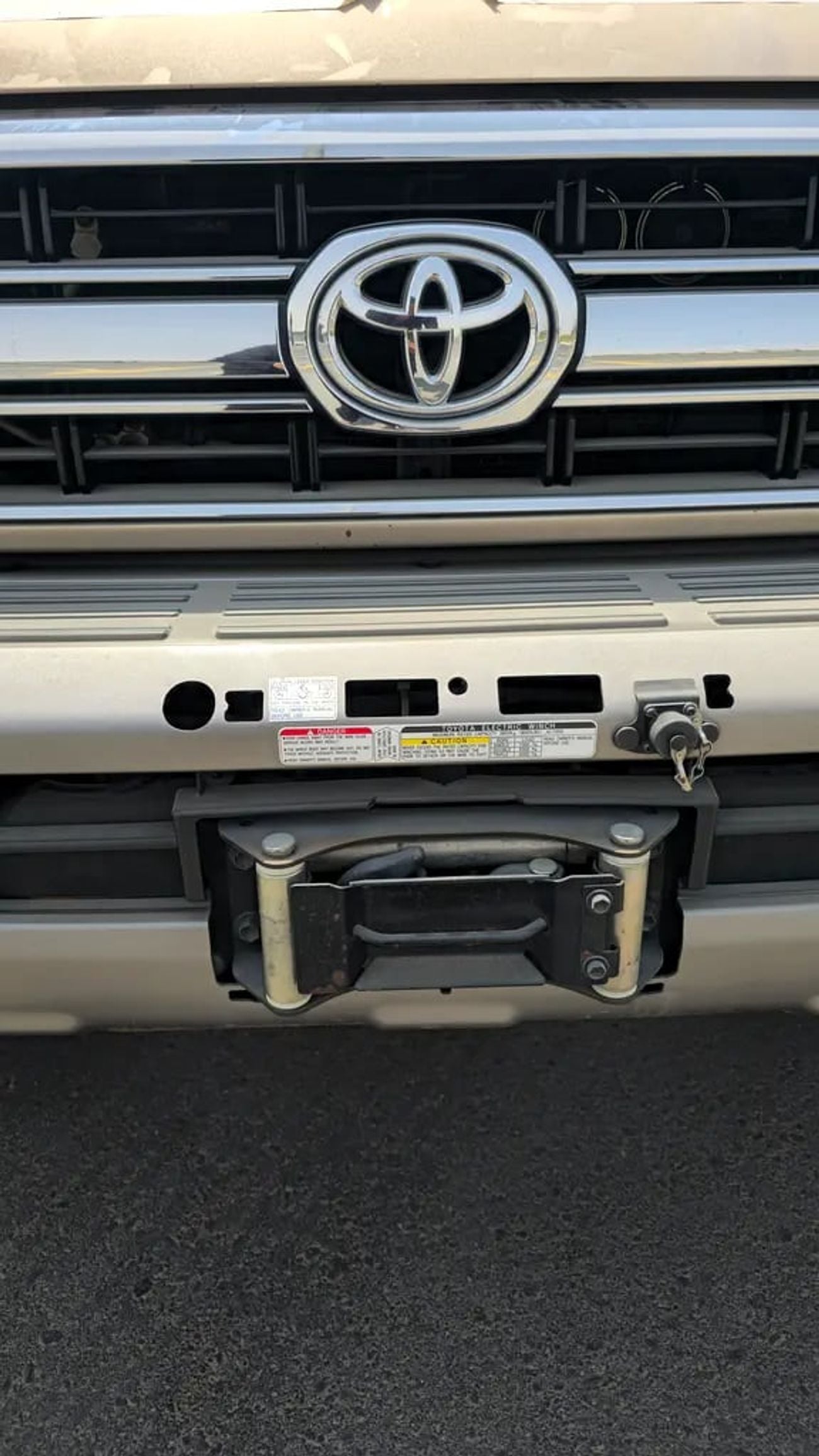 Toyota Land Cruiser 70 LC79 LX GCC Specs