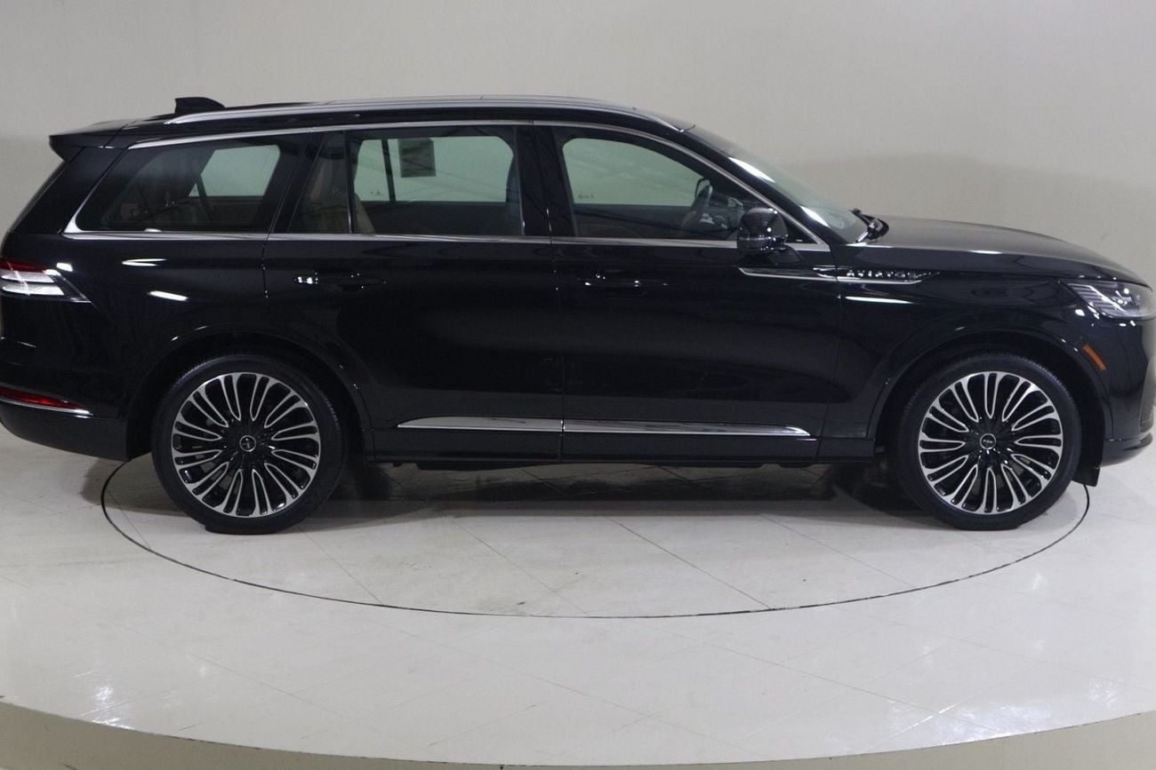 لينكولن أفياتور PRESIDENTIAL AVI925W / AL TAYER MOTORS/ AL QOUZ SHOWROOM